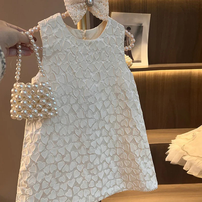 Toddler Baby Girls Classic Dresses Kids Heart Elegant Wedding Princess Party Dress Children Birthday Baptism Formal Clothing 240703