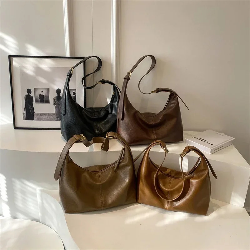 High end large capacity for women in 2024, new fashionable crossbody casual and versatile single shoulder bag, simple bucket bag H7.10#27