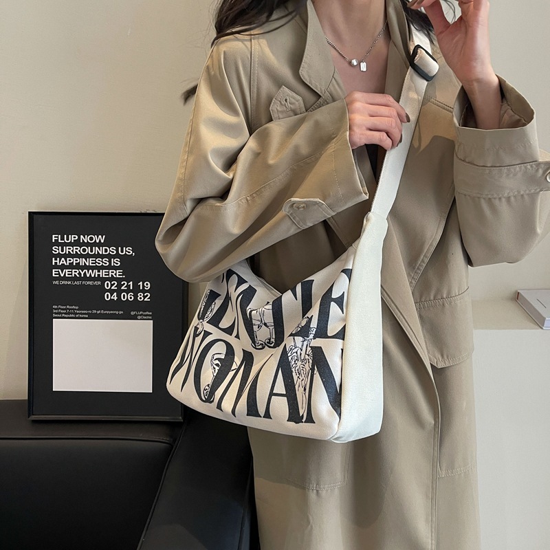 2024 Spring New Letter Printed Canvas Shoulder Bag Women's Colored Crossbody Bag Large Capacity Commuter Bag Fashion Cloth Bag H7.10#23.98