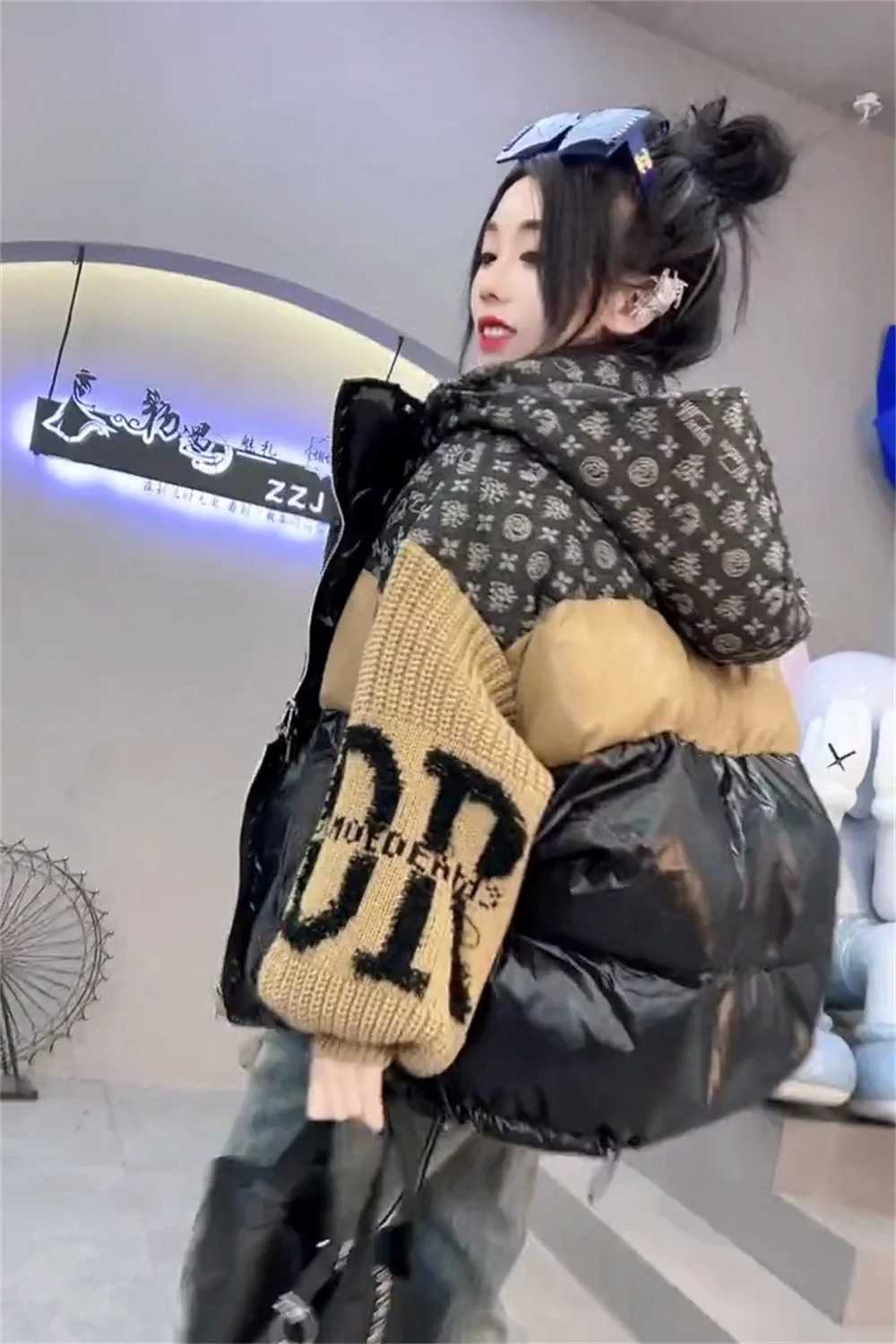 Women's Jackets Winter cotton jacket European design contrasting color patchwork knit sleeves thickened warm jacket womens new 202 J240708