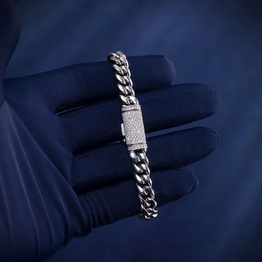Hip Hop Miami 8mm Cuban Chain d Color Moissanite Custom Silver Bracelet for Women