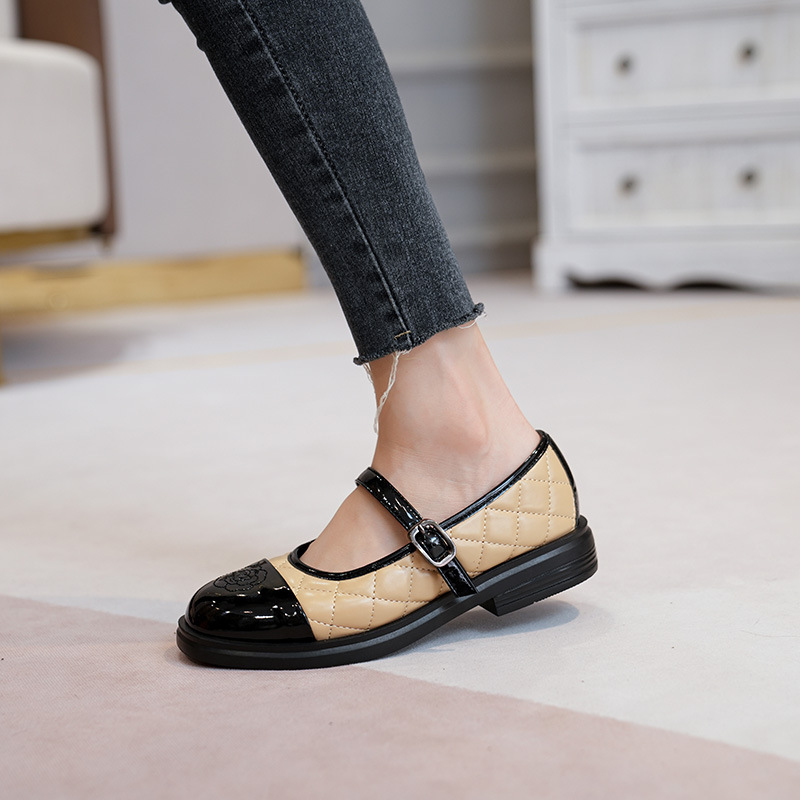 Embroider Camellia Flats Women Belt Strap Mary Janes Patchwork Shoes Ladies Lolita Square Toe Loafers JK Mocasines Femme 5be9