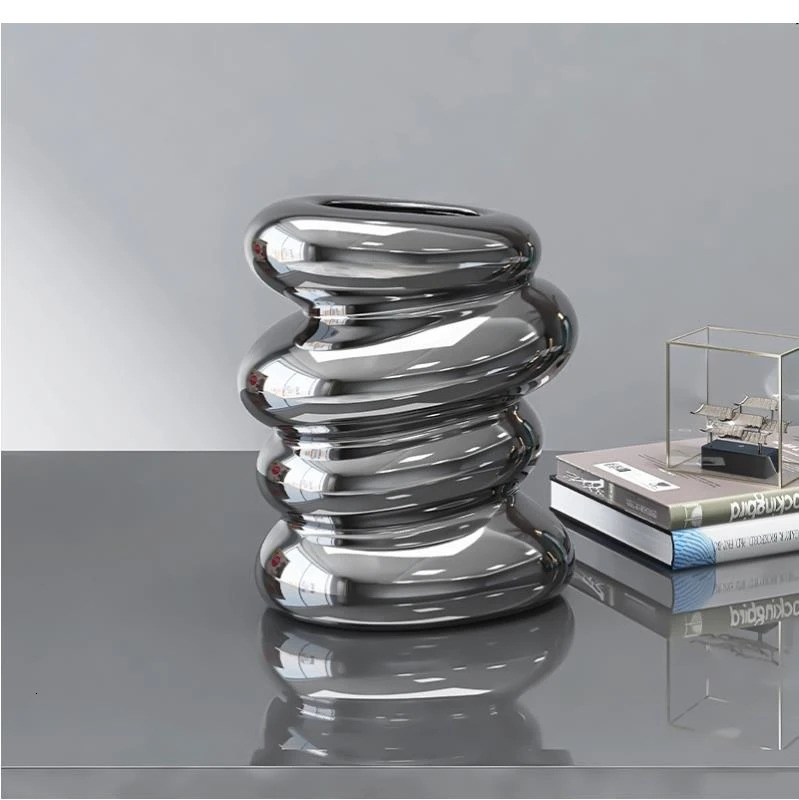 Electroplated Sier Ceramic Nordic Decoration Home Shaped Spiral Vase Living Room wer Arrangement Container 240709