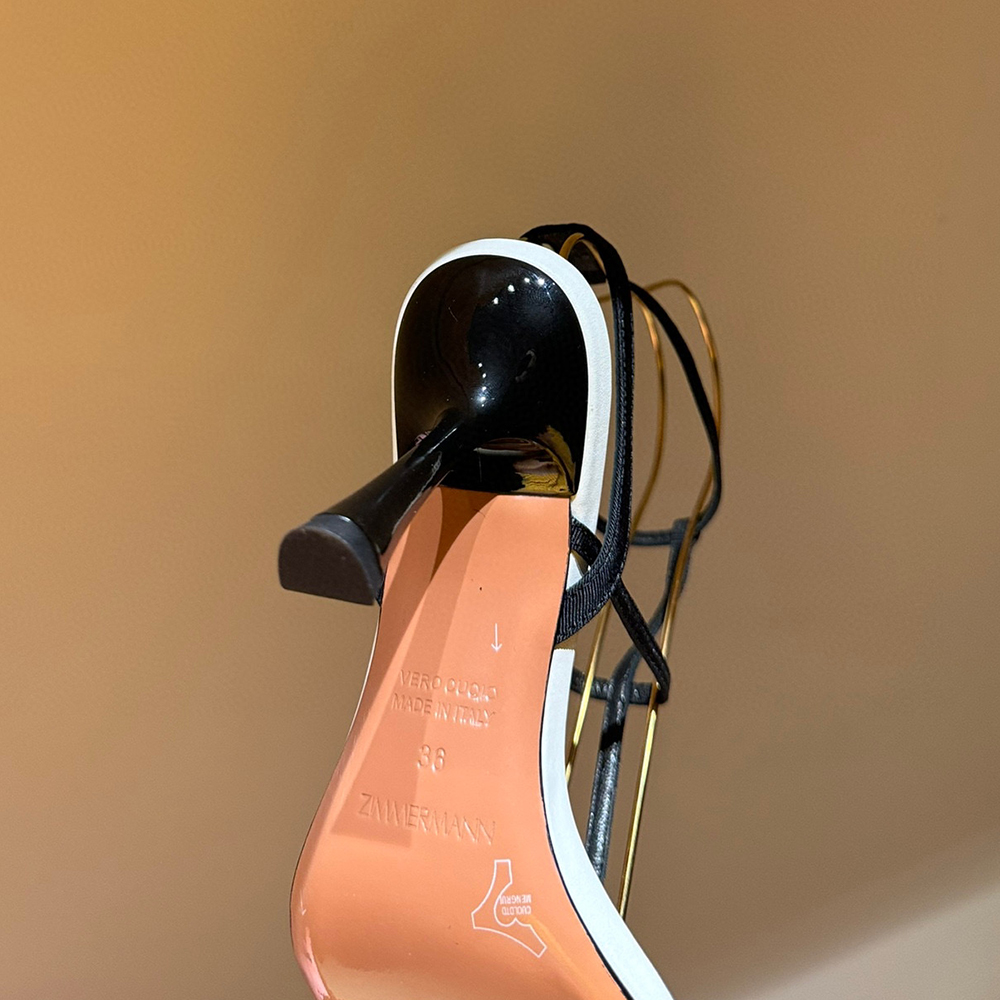 Top quality Women Luxurys Designers sandals Flower decoration 9cm stiletto high heel strap heels sandals Leaky toe ankle straps Party and banquet shoe