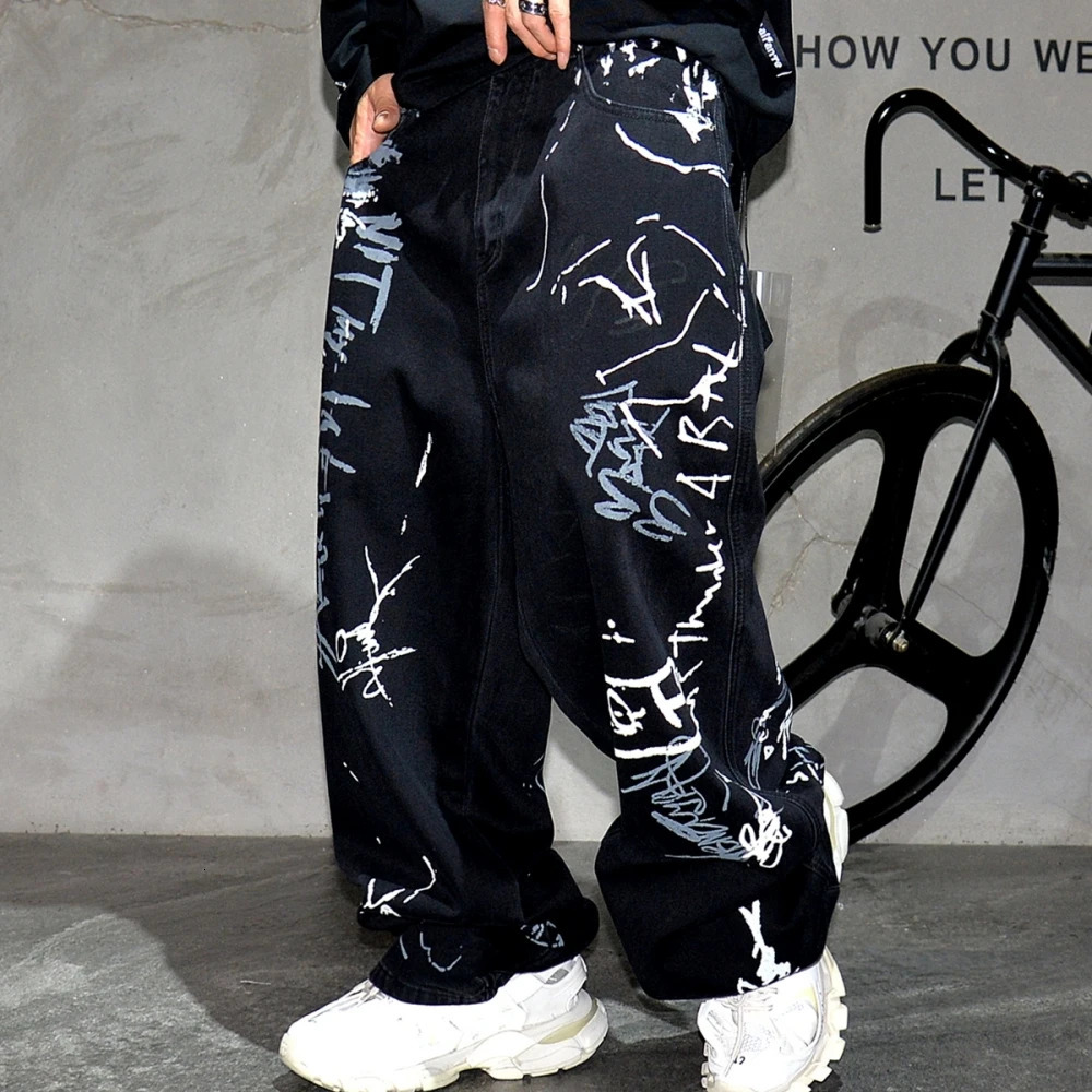 American Hip Hop Baggy Jeans Mens Clothing Streetwear Paint Graffiti Black Skateboard Street Dance Pants Kpop Denim Trousers 240708
