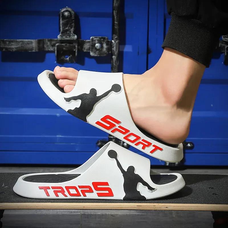 Slippers For Men With A Feeling Of Stepping On Feces In Summer Casual Sandals For Teenagers Outdoor Sports Basketball