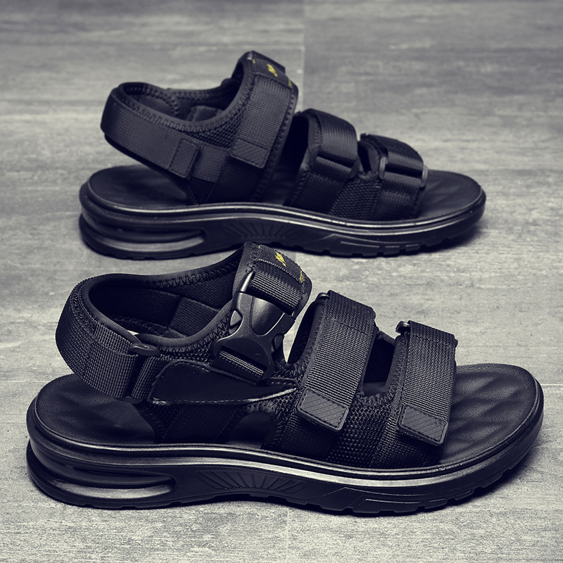 Brand Men's Sandals High Quality Handmade Casual Shoes Lightweight Non-slip Men Sneakers Driving Flats Moccasins Beach Sandals