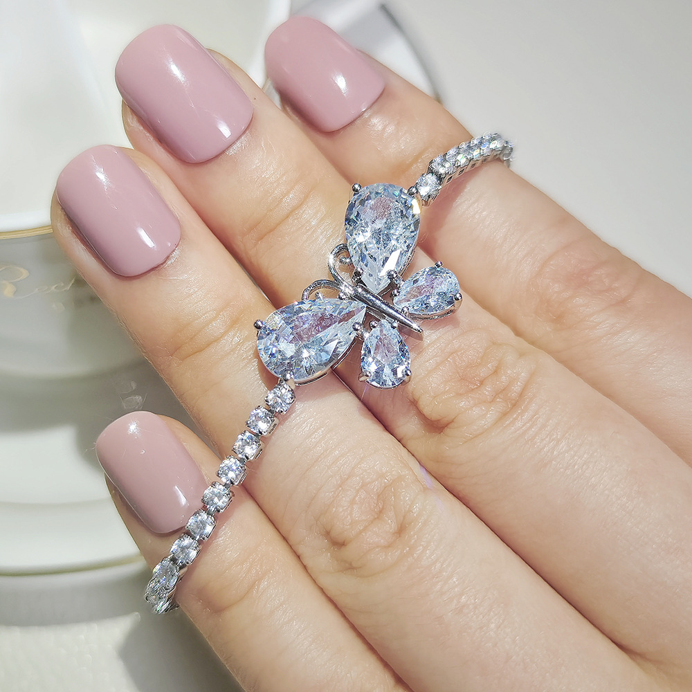 Designer Jewellery High Quality Silver Plated Butterfly Bracelet with Zircon Inlay Shiny Bangle for Daily Wear Gift Textured Fashion Accessory