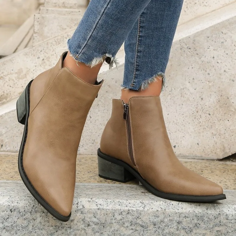 2023 Autumn New Retro Women Boots Genuine Leather Ankle Modern Pointed Toe Leather Shoes Western Boots Chelsea Boots