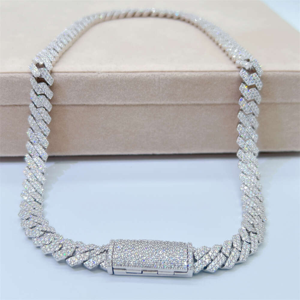 Best Selling Fashion Jewelry 10mm Width 925 Silver Vvs Moissanite Iced Out Cuban Link Chain Necklace