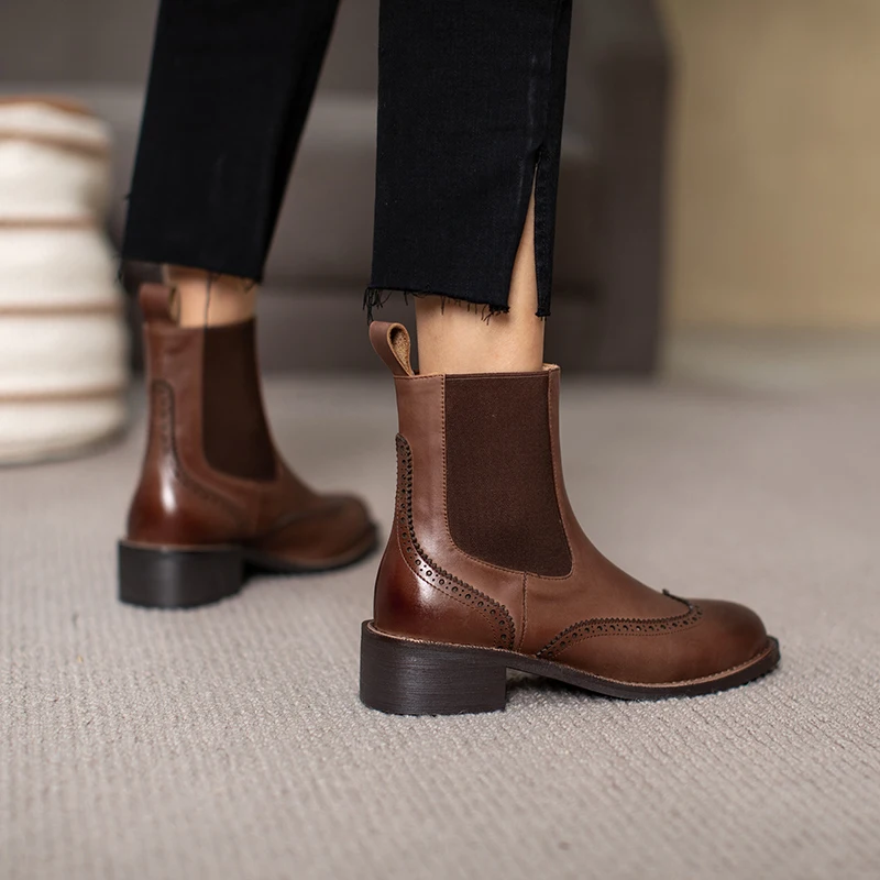 Genuine Winter/Autumn Leather for Retro Carved Round Toe Ankle Boots British Style Women Shoes 4971
