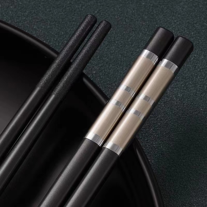 Elegant High Temperature Resistant Alloy Chopsticks (Set of Ten Pairs) - BPA-Free, Safe for Daily Meals