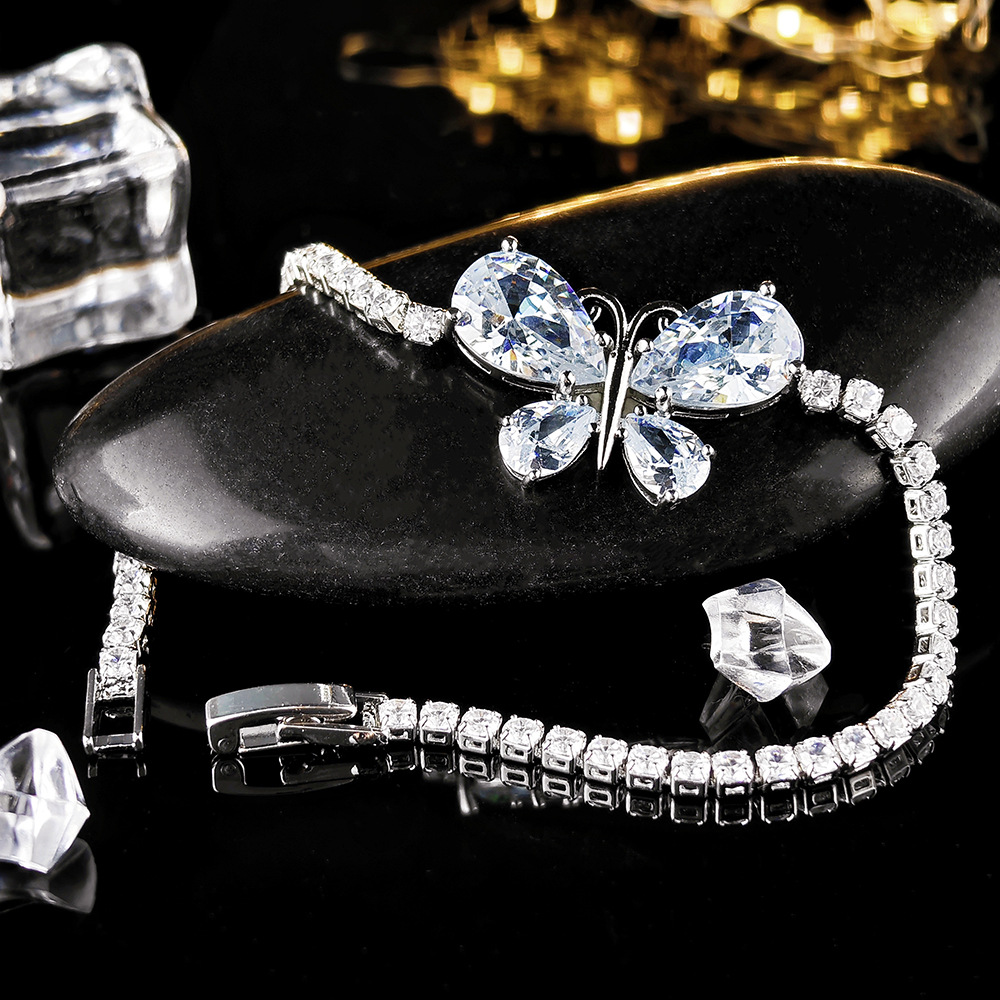 Designer Jewellery High Quality Silver Plated Butterfly Bracelet with Zircon Inlay Shiny Bangle for Daily Wear Gift Textured Fashion Accessory