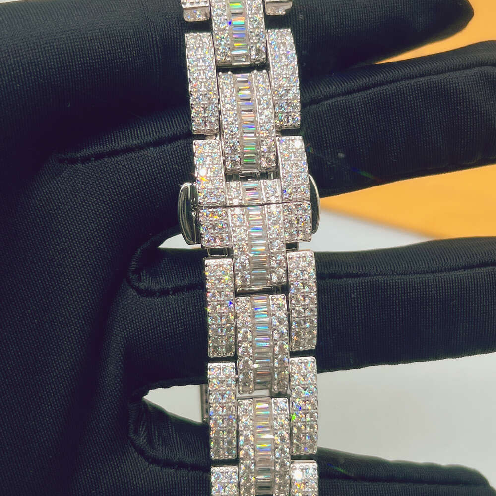 Ready to Ship Fashion New Desgin Vvs Moissanite Baguette Cut Mens Brand Watch Miami Cuban Chain Link Bracelet