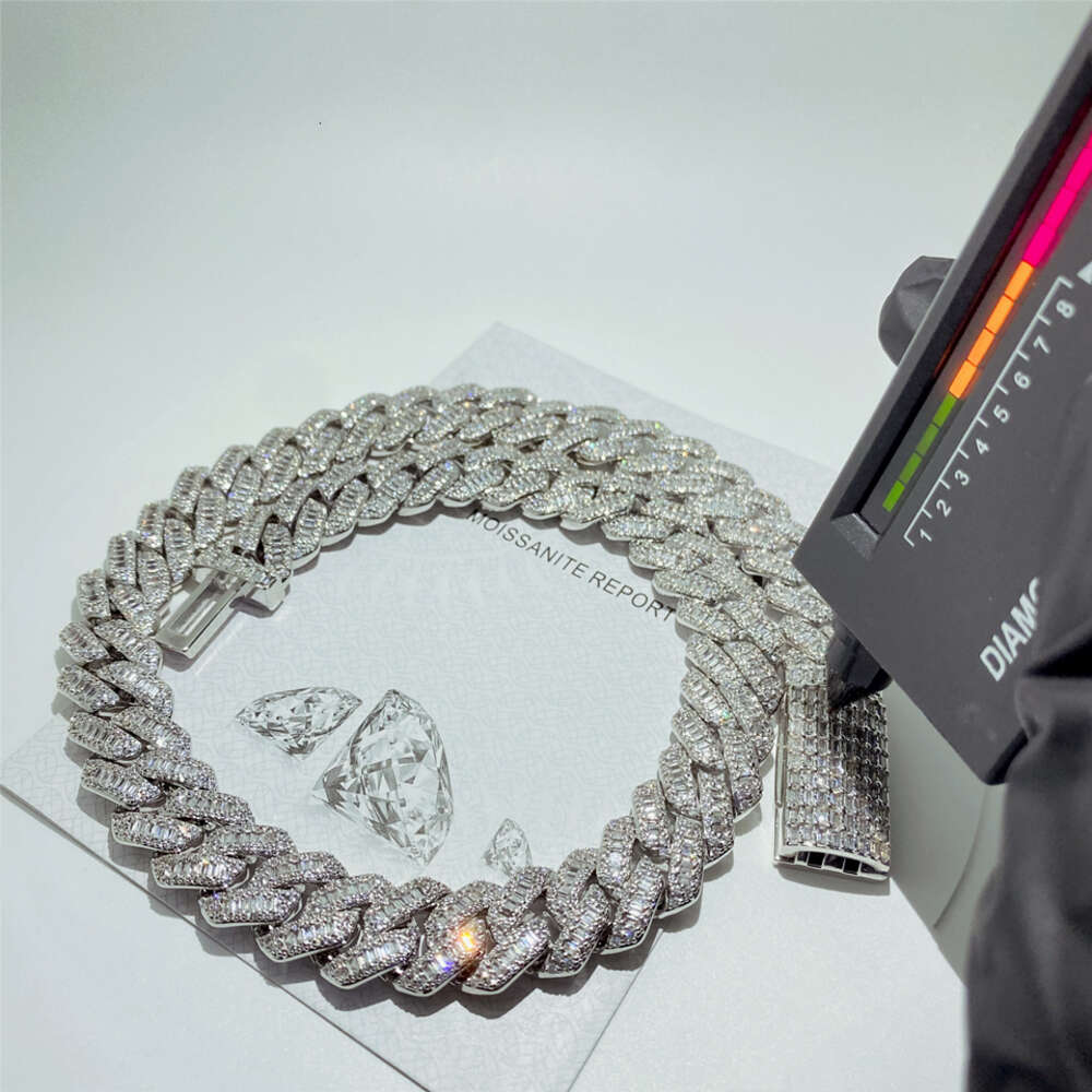 Shenzhen Jewelry Factory Iced Out Vvs Diamond Silver Miami Moissanite Hip Hop Cuban Link Necklace