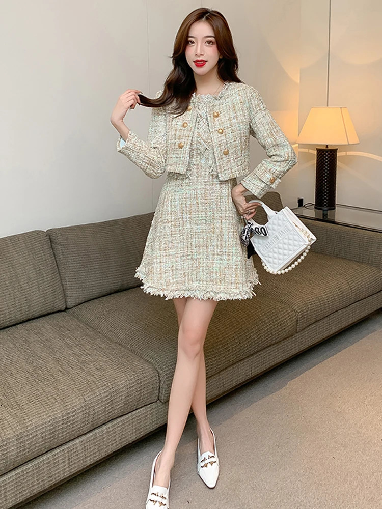 Autumn Small Fragrance Tweed 2 Piece Set Women Elegant Short Jacket Coat Mini Tank Tassel Wool Blend Dress Suits 240708