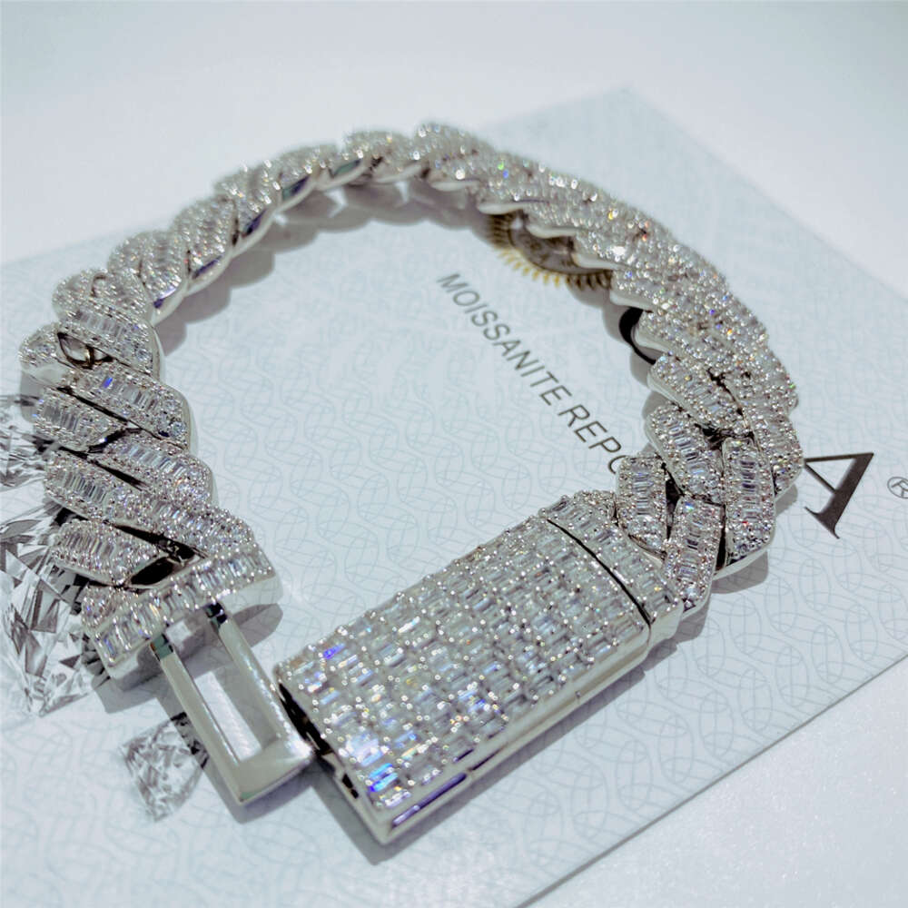 Shenzhen Jewelry Factory Iced Out Vvs Diamond Silver Miami Moissanite Hip Hop Cuban Link Necklace