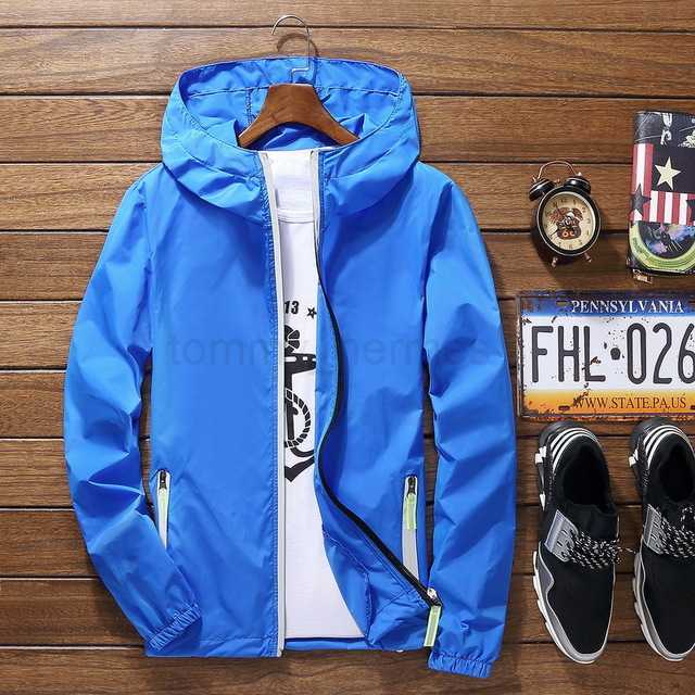 2021 Ultra light mens summer hooded jacket thin windproof foreskin coat sun protection beach casual jacketW240715461 1