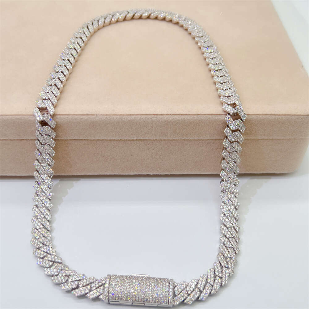 Best Selling Fashion Jewelry 10mm Width 925 Silver Vvs Moissanite Iced Out Cuban Link Chain Necklace