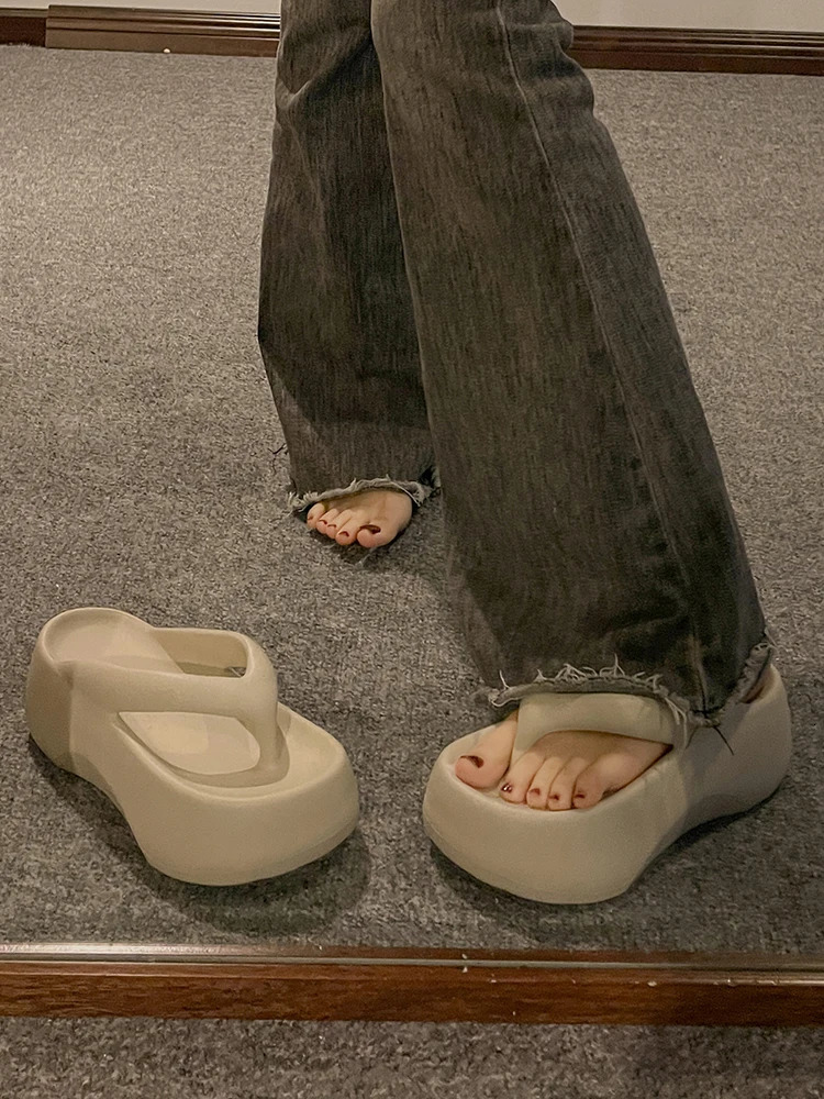 Shoe Skating Womens Summer Pantofle Sliding Rubber Flip Platform Bed Sheet Womens Beach Fashion Low 2024 Hawaii Military Knife Massage 240713