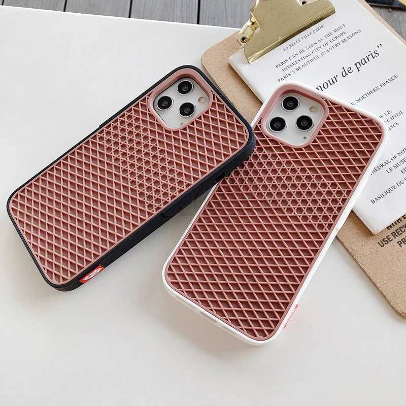 Classic Van Sole Phone Case For IPhone11 12 13 14 15Pro Max X Xs Xr 8 Plus Soft Silicone Waffle Shoe Shockproof Back Cover CasesM240712