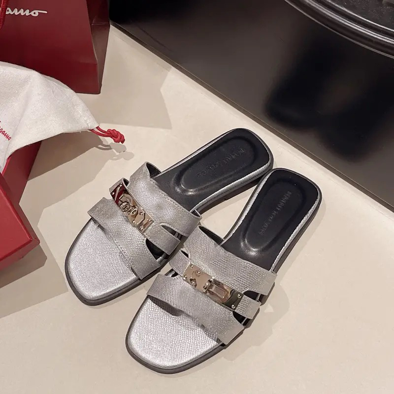 buckle designer flat shipping Free bottomed one word slippers women in summer 2024 versatile fashionable for outdoor wear casual and exposed toe sanda