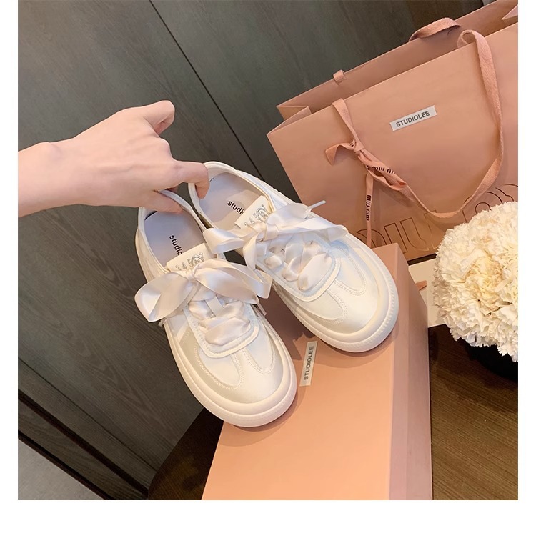 Designer In Black And Round Headed Patchwork Satin Leather White Height Increasing Thick Soled Lace Up Casual Board Shoes For Women