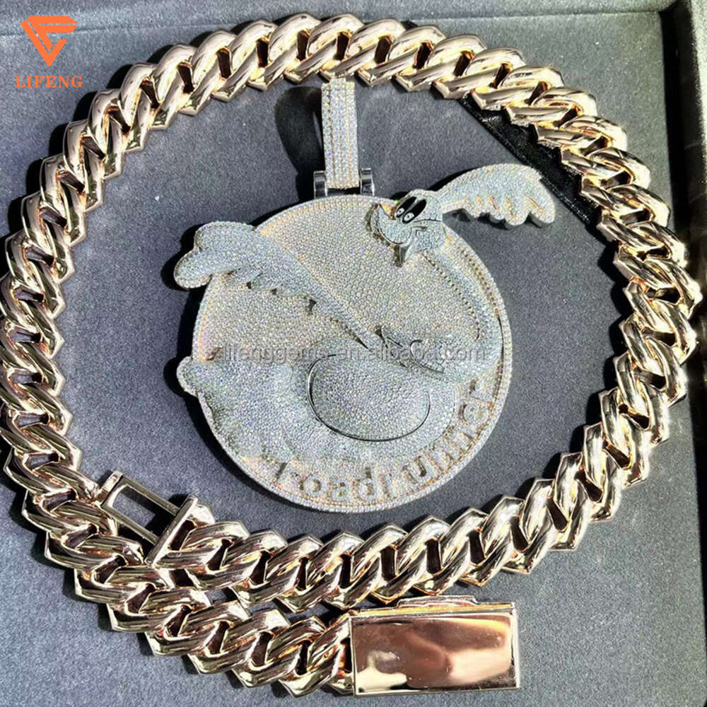 Latest Pendant and Necklace Designs Fashion Jewelry Moissanite Diamond and 18mm Necklace 3*3 Inches Pendant Set