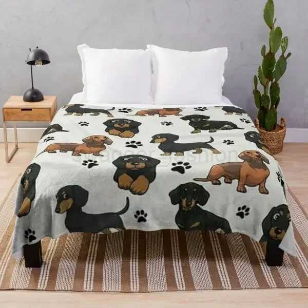 Dachshund Dog Blanket Fleece Spring/Autumn Wiener Sausage Dog Lightweight Thin Throw Blankets for Sofa Car Bed King Queen SizeB270712