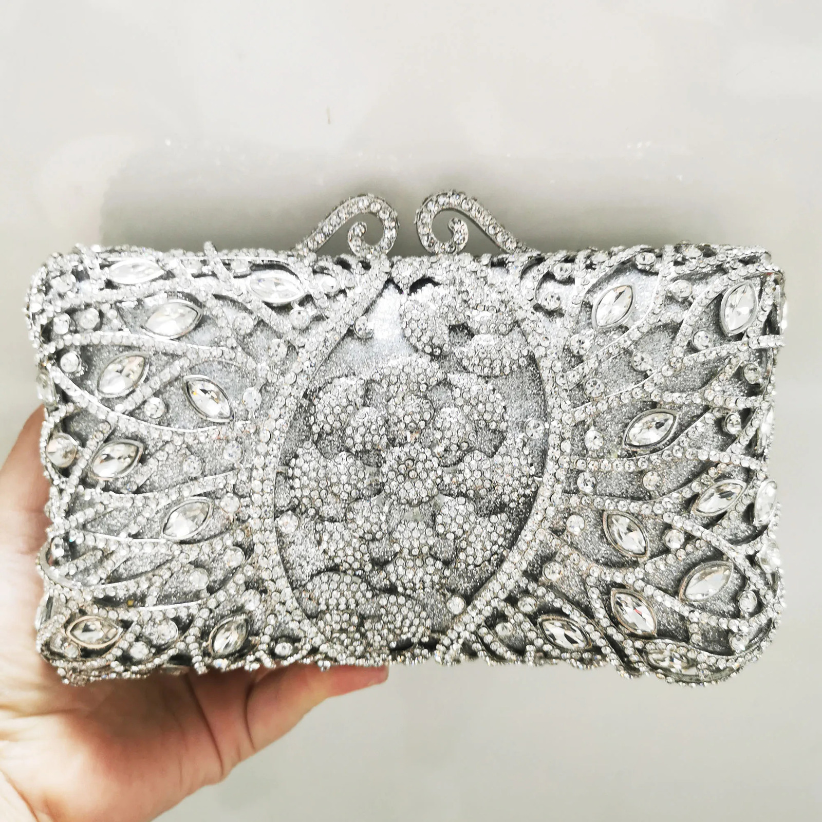 Hollow Out Banquet Bags Wedding Bridal Dinner Party Handbag Woman wer Dia Clutches Prom Purse Crystal Evening Bag 240615 c4ab
