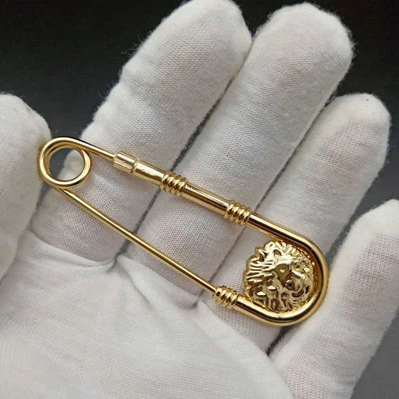 Other Fashion Accessories 1 alloy double lion head brooch fashionable DIY safety pin womens waist closed art piece mens set jacket decorative jewelry 