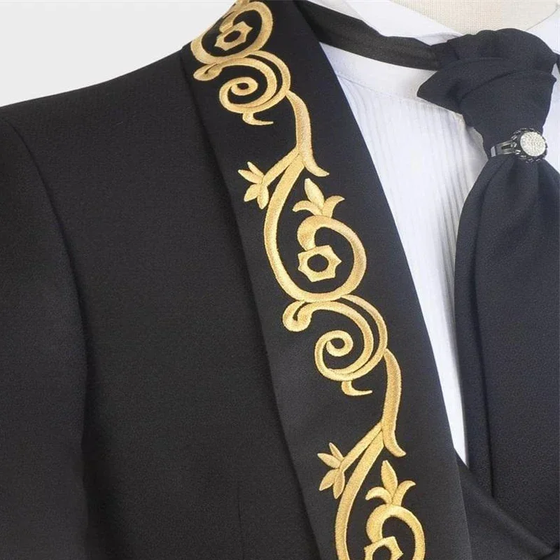 Italian Suits For Men Gold with Embroidery Shawl Lapel Slim Fit Wedding Groom Tuxedo 3 Pcs Costume (Jacket + Vest + Pants) 2024