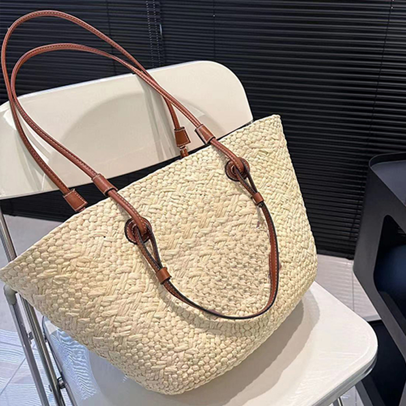 Luxury Designer Fashion Beach Bags Women's Shoulder Bag High Quality Grass Weaving Personality Straw Women Totes Bag Woven Bags