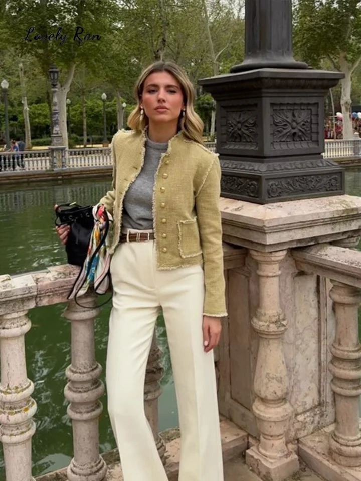 Elegant Tweed Womens Jackets Coat Fashion Tassel Single Breasted Stand Collar Pockets Female Jacket Autmn Lady Outwear 240704