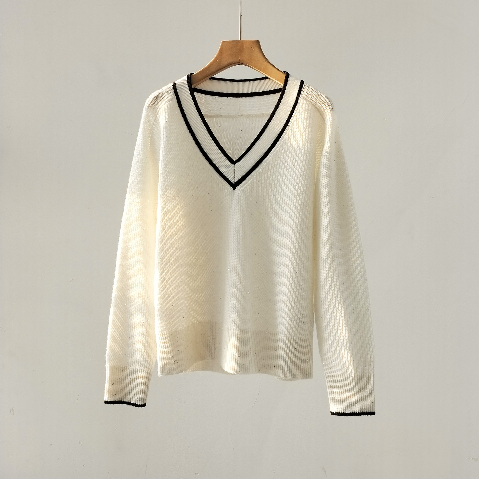 BC Cashmere mixed with Designer Brand High end BC Knitted Jacket Women's Autumn Wear Lao Qian Feng Heavy Industry Fish Scale Shining