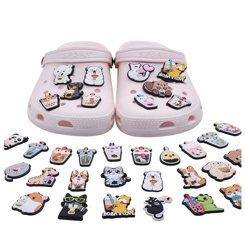 Charm Shoes Accessories Animal Milk Tea Decoration Jeans Womens Sandals Button Childrens Favorite Mens Badge 240704