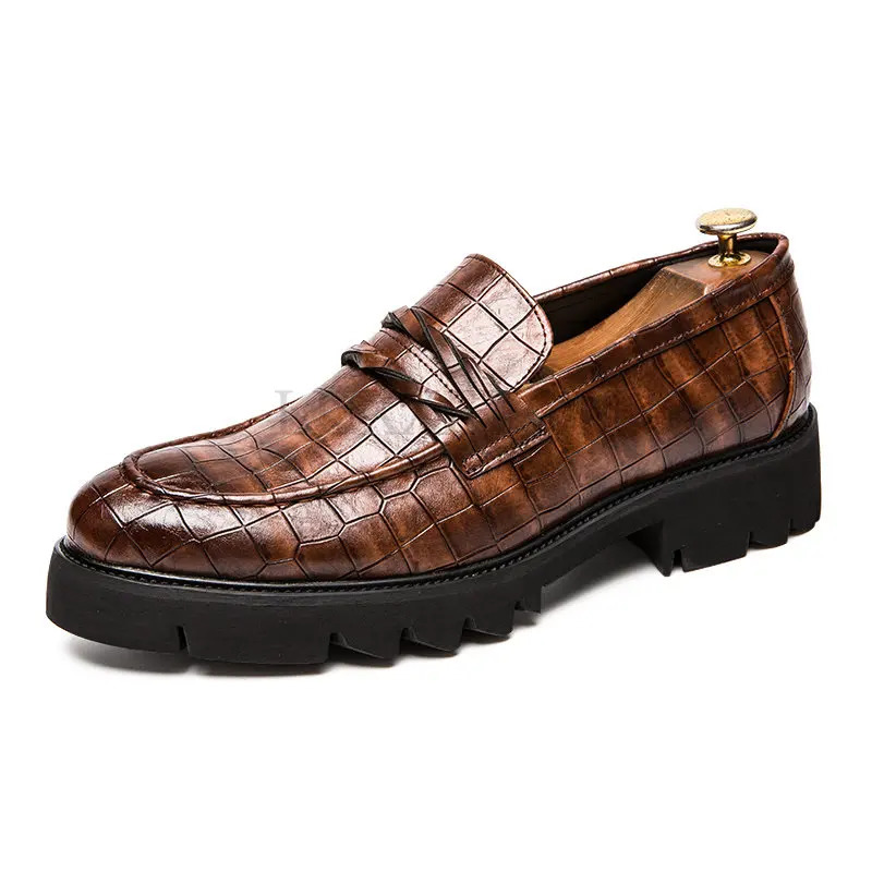 Men Leather Shoes outdoor Casual Formal Business Mens Shoes fashion Black Retro shoes Slip-On Mens Loafers Zapatos Hombre 240708