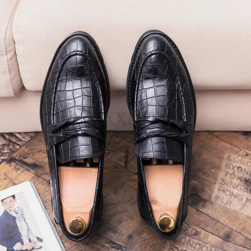 Men Leather Shoes outdoor Casual Formal Business Mens Shoes fashion Black Retro shoes Slip-On Mens Loafers Zapatos Hombre 240708