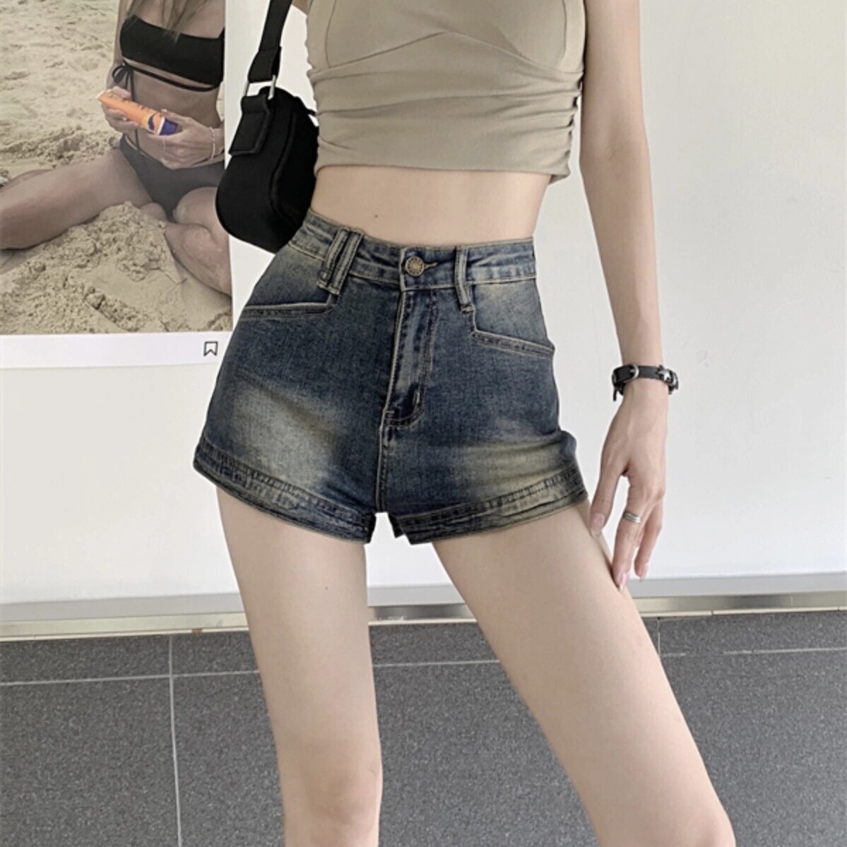 Denim shorts for women's 2024 summer new Korean high waisted tight A-line spicy girl hot pants Instagram trend