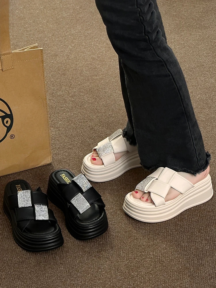 Beach shoes slider womens summer platform women wearing wedge Pantofle slider high heels mule Saab girl 2024 rubber high PU Rome 240713