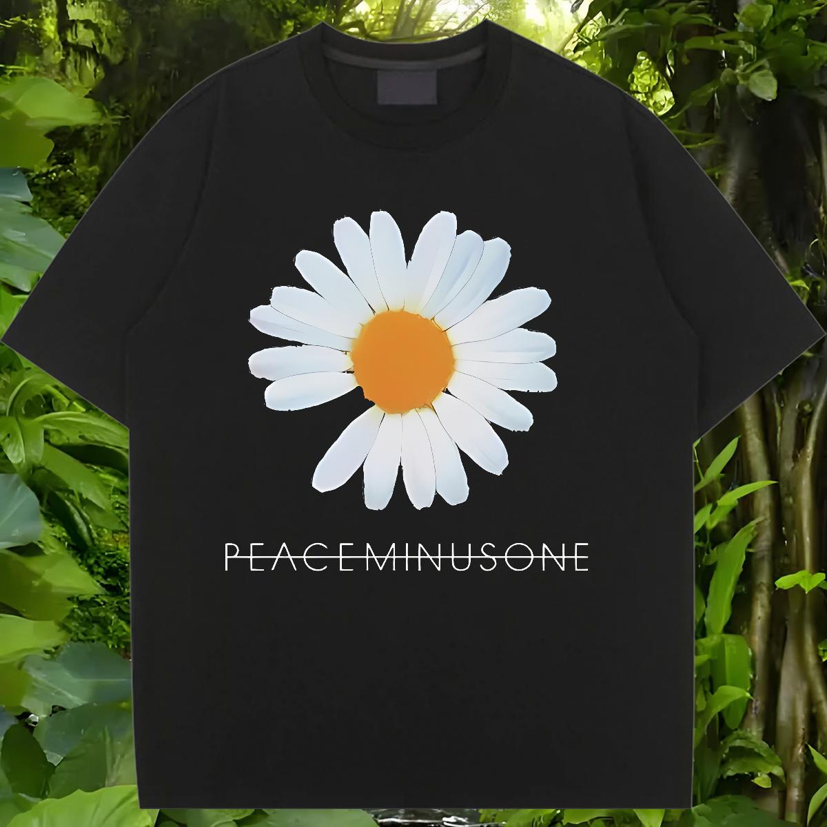 Breathable Crew Neck T Shirts Women New Arrival Street Womens Tshirts Anime Comfortable Top Tees