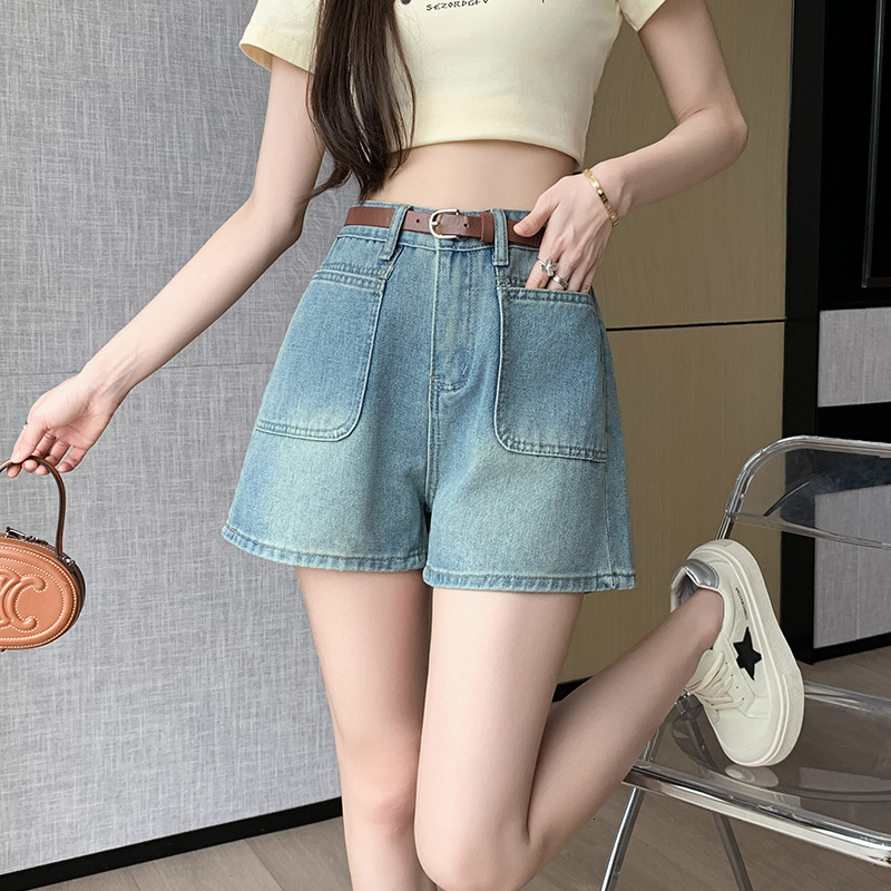Designer's new wide leg denim shorts summer sexy short skirt refreshing and comfortable to wear pants large pocket women's casual wear