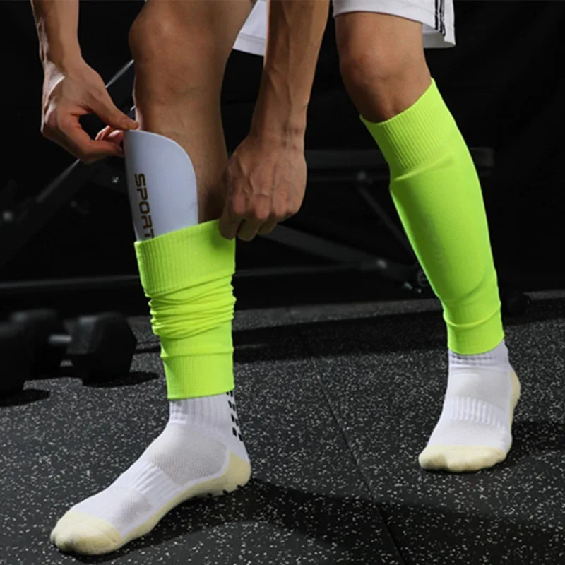 2 Pairs Set Men Grip Soccer Socks and Knee Pads Calf Sleeves Adult Youth Non Slip Leg Shin Guards for Basketball Football Sports 240713