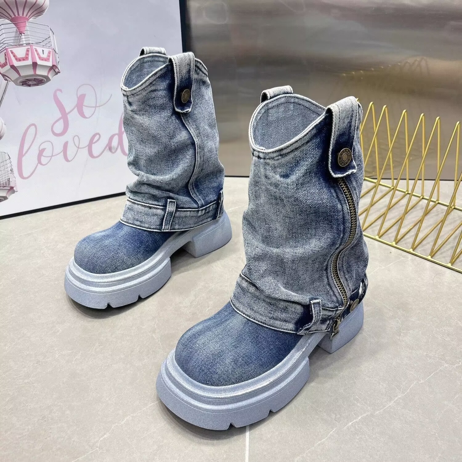 New Bottom Fashion 2024 Thick Comfortable and Durable Explosive Casual Mid Barrel Washed Cowboy Martin Boots Lhshoe