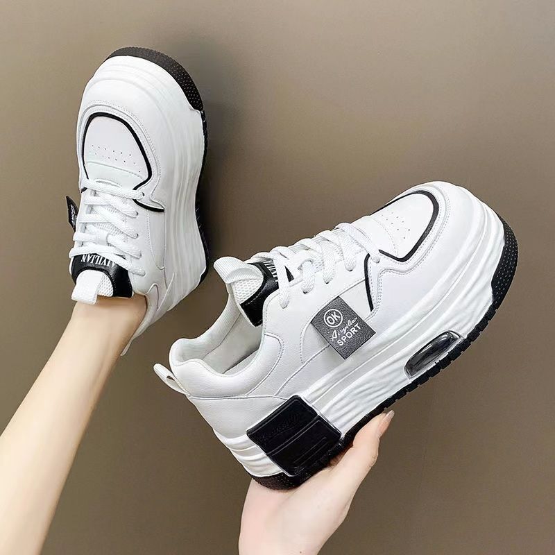 ddmynov Famous internet celebrity 2024 new super hot sports white thick sole chic versatile niche canvas board shoes for women