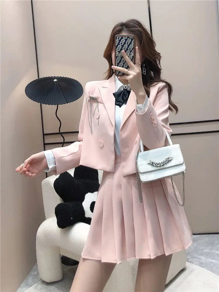 Spring and Autumn Style Womens Suit Jacket Doublebreasted Blazer Top High Waist A Line Pleated Skirt Twopiece Set 240704
