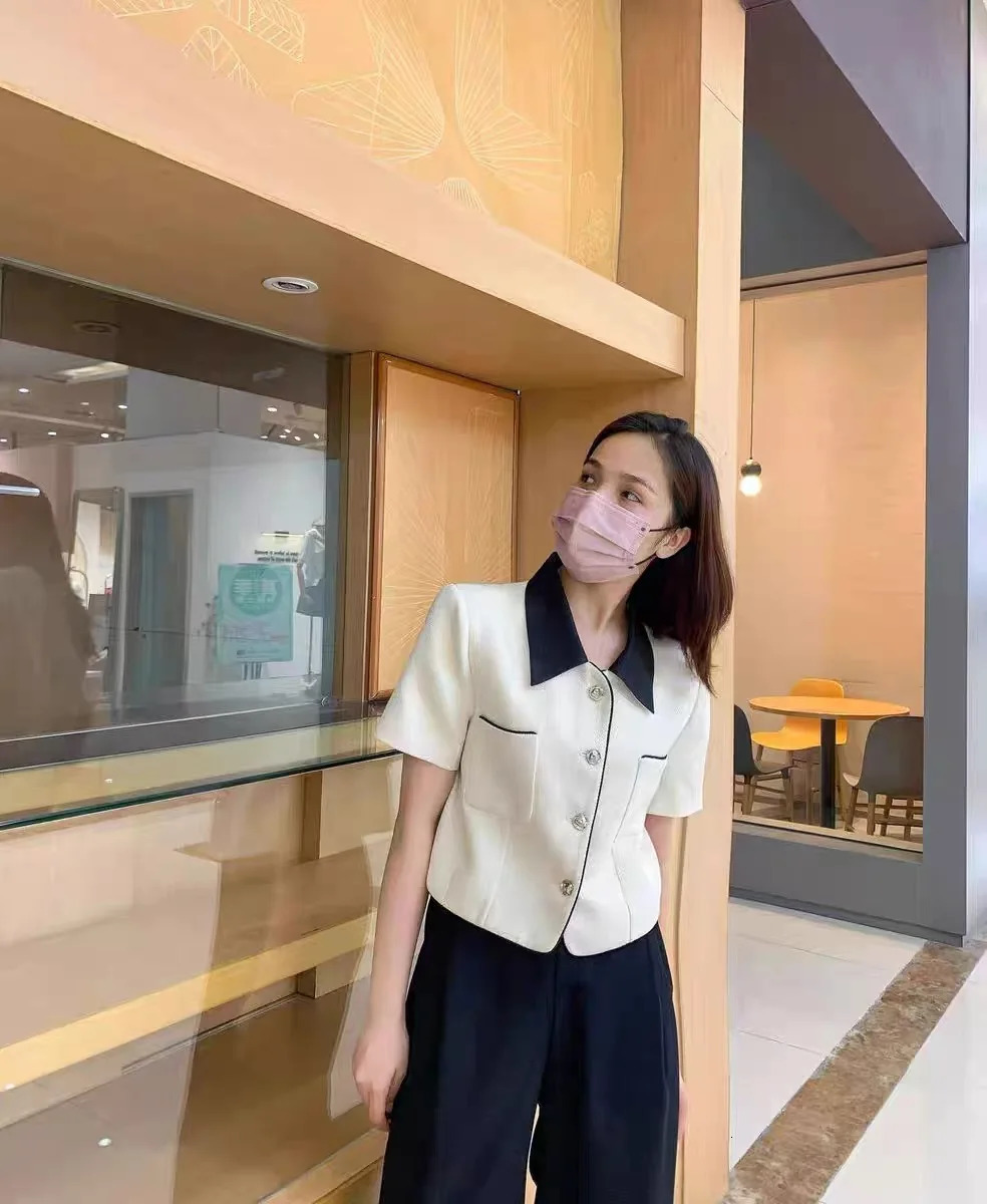 Temperament French Style Short Sleeve Summer Tweed Wool Jacket Women Turn-down Collar Retro Small Fragrance Coat Short Outwear 240704