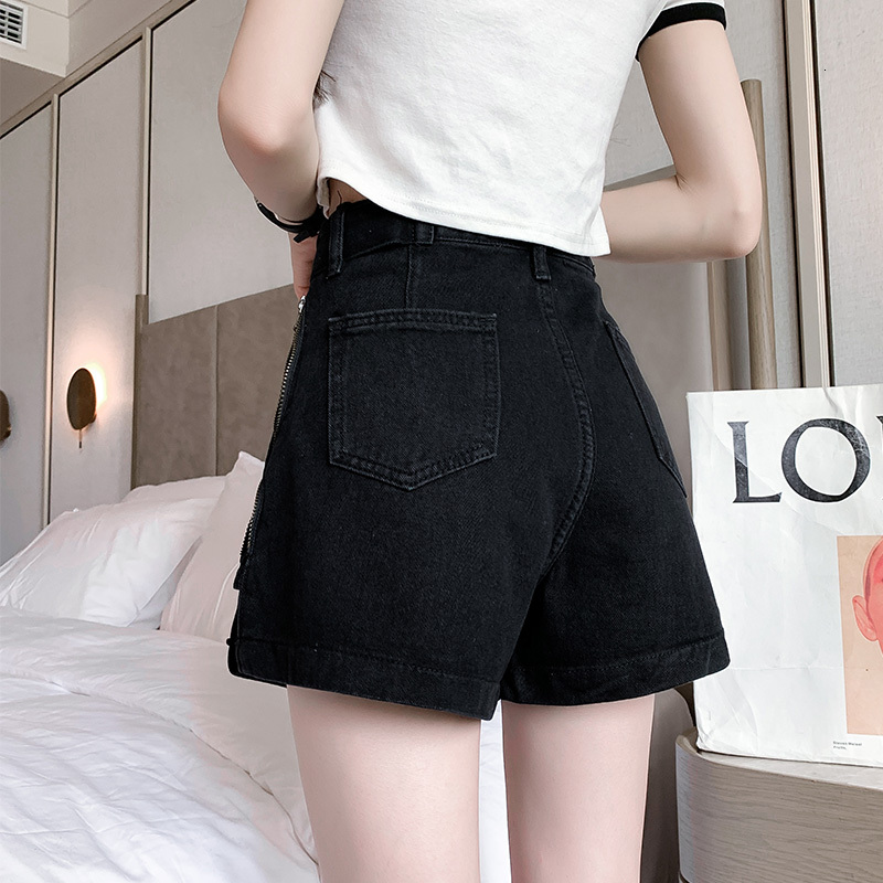 New product lighing shipment denim summer loose 2024 new wide leg internet famous ins straight high waist slimming shorts for women