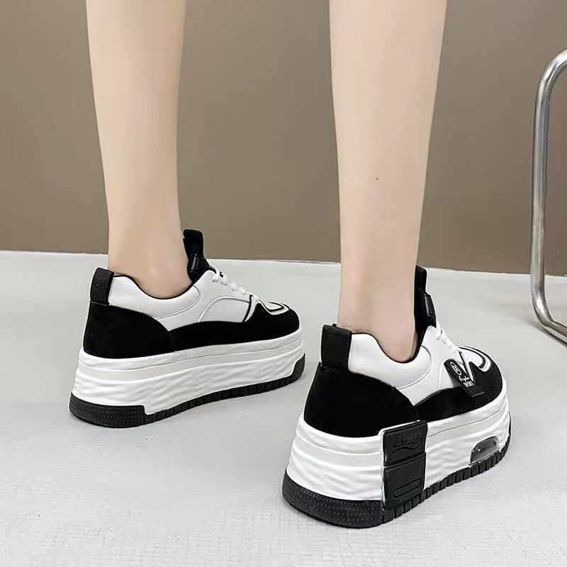 ddmynov Famous internet celebrity 2024 new super hot sports white thick sole chic versatile niche canvas board shoes for women