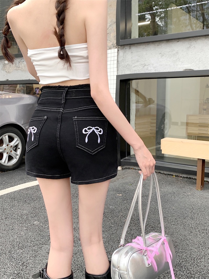 Designer high waisted embroidered denim shorts slim fit summer casual shorts women's sexy hot pants